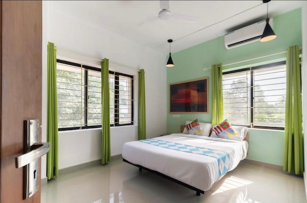 Ecoville होटल के अलावा